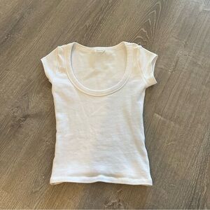 Zara cotton White scoop neck short sleeve top labeled small fits like xsmall